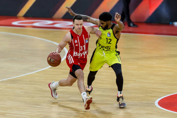 全能边锋 全能边锋