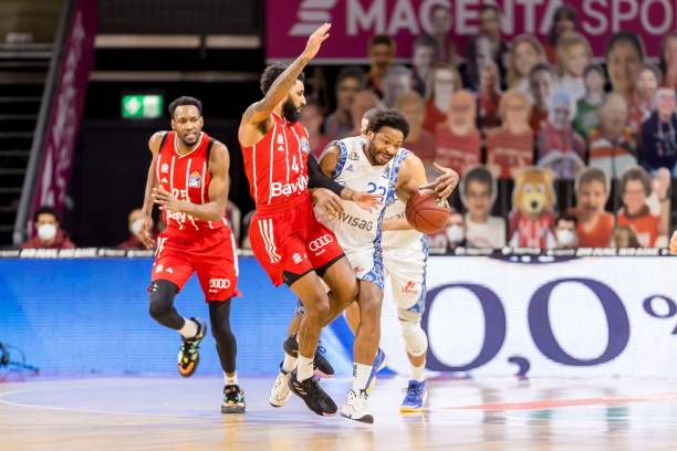 场虽然布设 场虽然布设