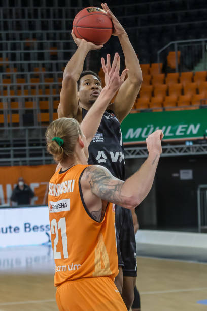 这位新任足 这位新任足